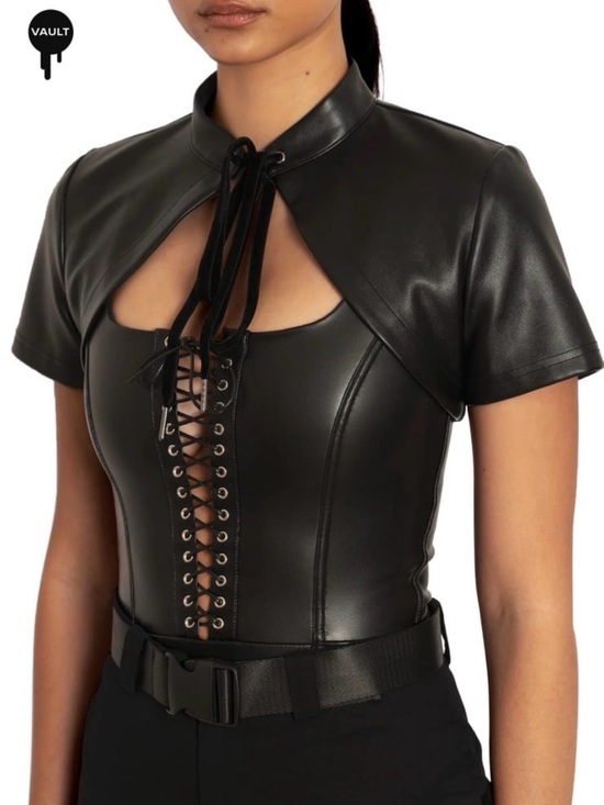 Blackmilk Tops - Blackmilk Wielder Of Magic Bolero